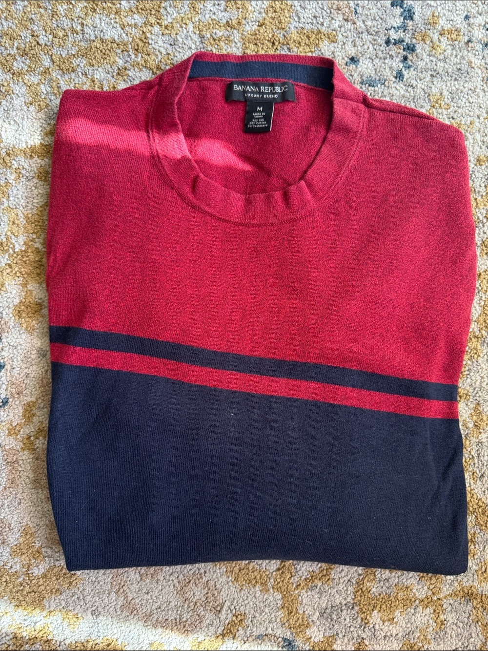Banana Republic Men’s Crewneck Sweater in Red and Navy
